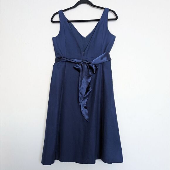 J. Crew V Neck Cotton Sleeveless Belted Midi Dress Blue 10 - Picture 2 of 6